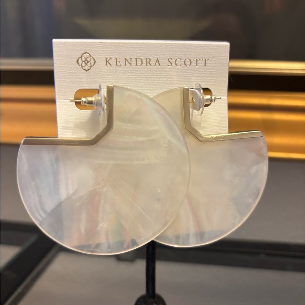 Kendra Scott Kai Earrings NWT